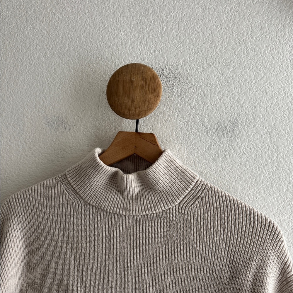 Lululemon Cropped Mock Neck Sweater - Picture 2 of 8